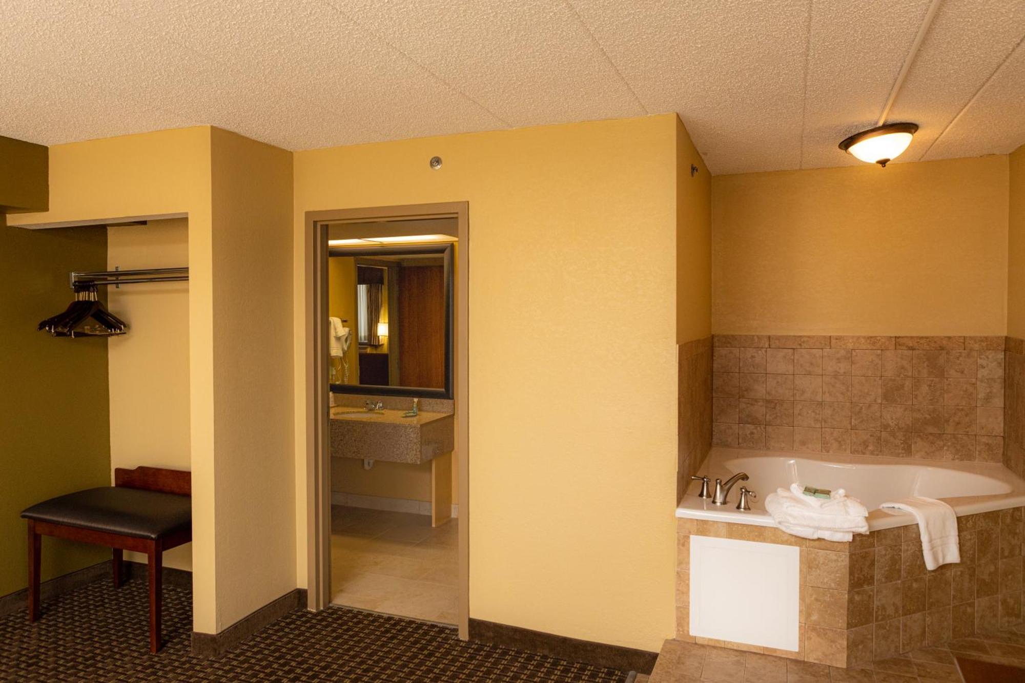 Best Western Executive Inn Kenosha Exterior foto